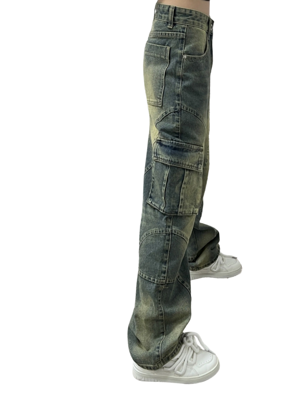 Damenjeans im Grunge-Stil