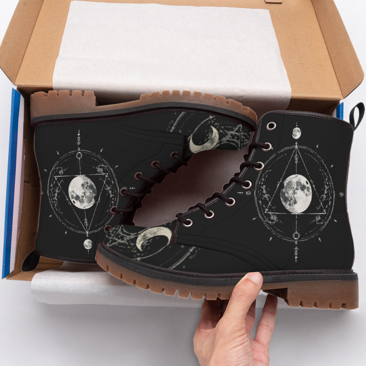 Astral Ritual Gothic-Stiefel – Celestial Occult Design | Schnürstiefeletten aus Kunstleder | Witchy Aesthetic