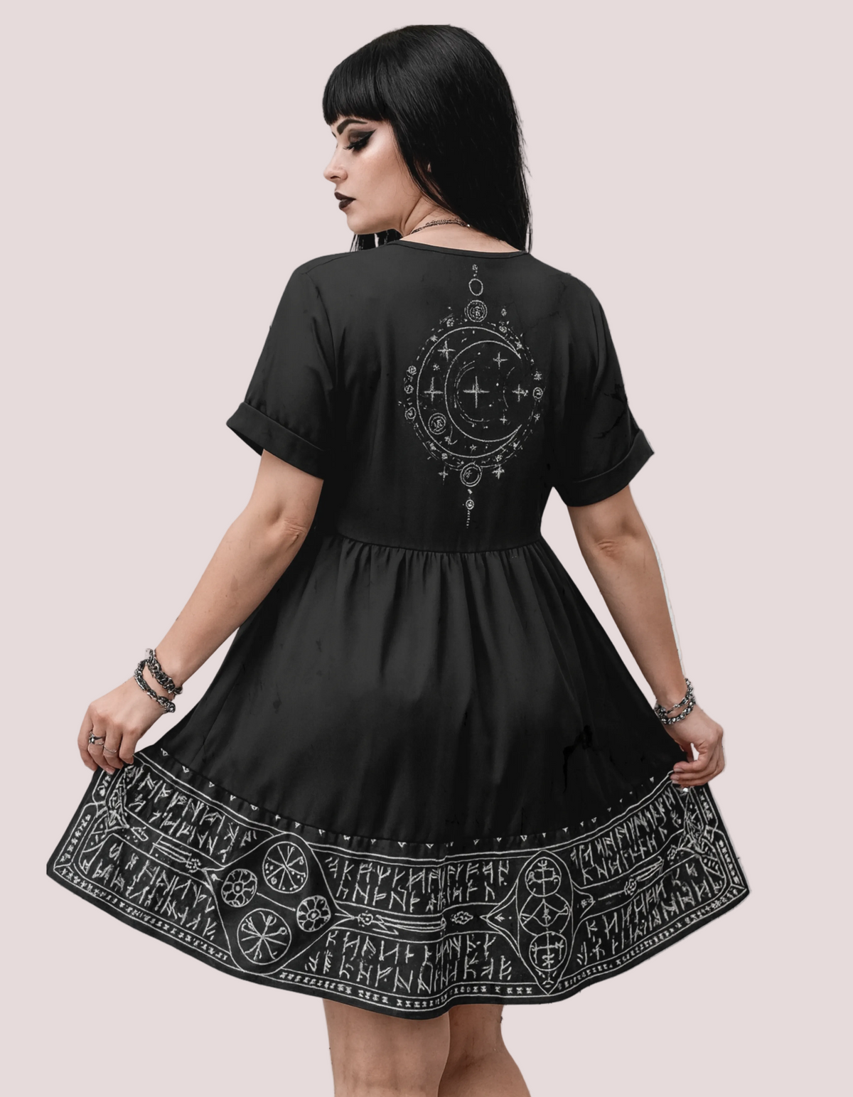 Gotisches esoterisches Kleid Mystic Moon Runs