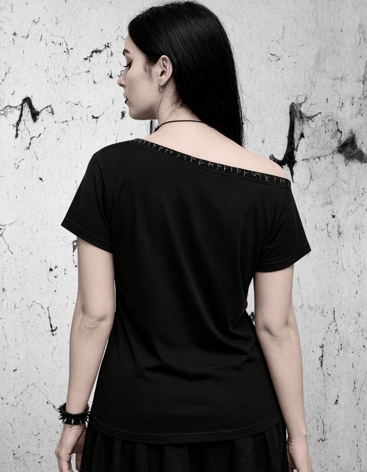 Gotisches Damen-Shirt mit schulterfreiem Ausschnitt Gothic Night