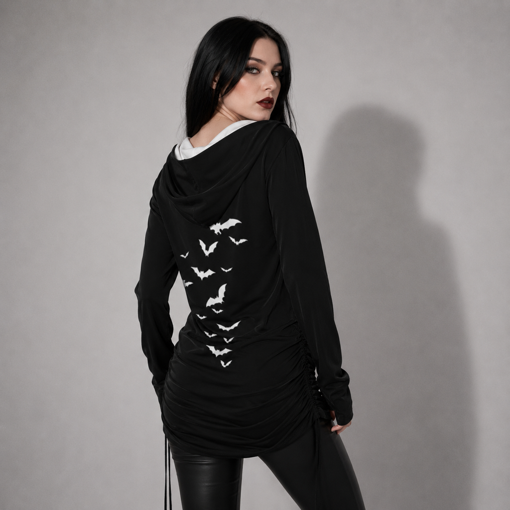 Gotisches Hoodie-Kleid Dark Love – Asymmetrisches Kleid mit Kapuze, freier Schulter und Aufdruck | Gothic | Darkwear | Alternative Fashion