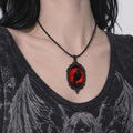 Gotische Halskette Blutiger Rabe | Blood Moon Raven Necklace | Dunkler Gothic-Anhänger