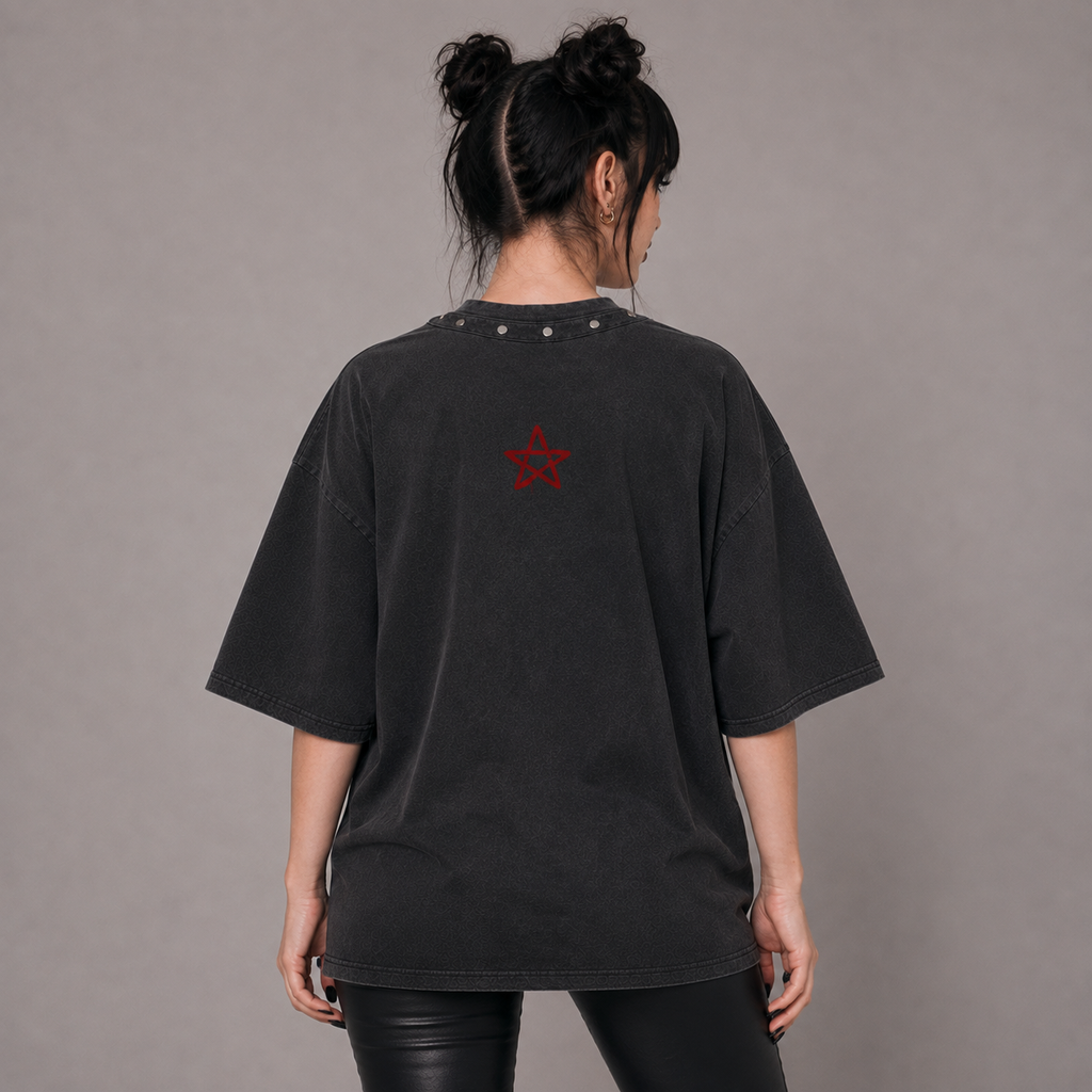 Gotisches Oversize-T-Shirt mit Nieten | Goth Pop – Sweet Nightmares