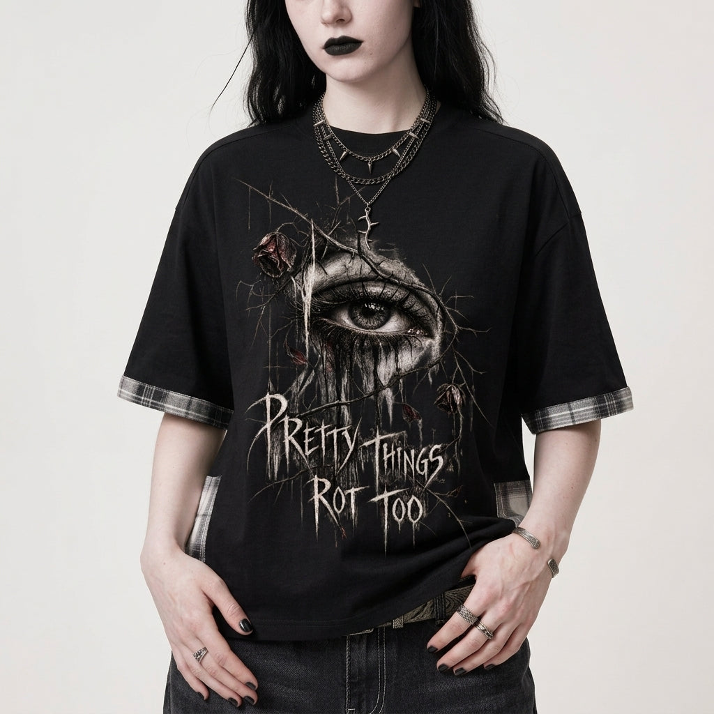 Grunge Goth Unisex-T-Shirt mit Karomuster | Pretty Things Rot Too | Gothic Streetwear