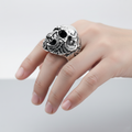 Black-Metal-Ring Totenkopfmaske
