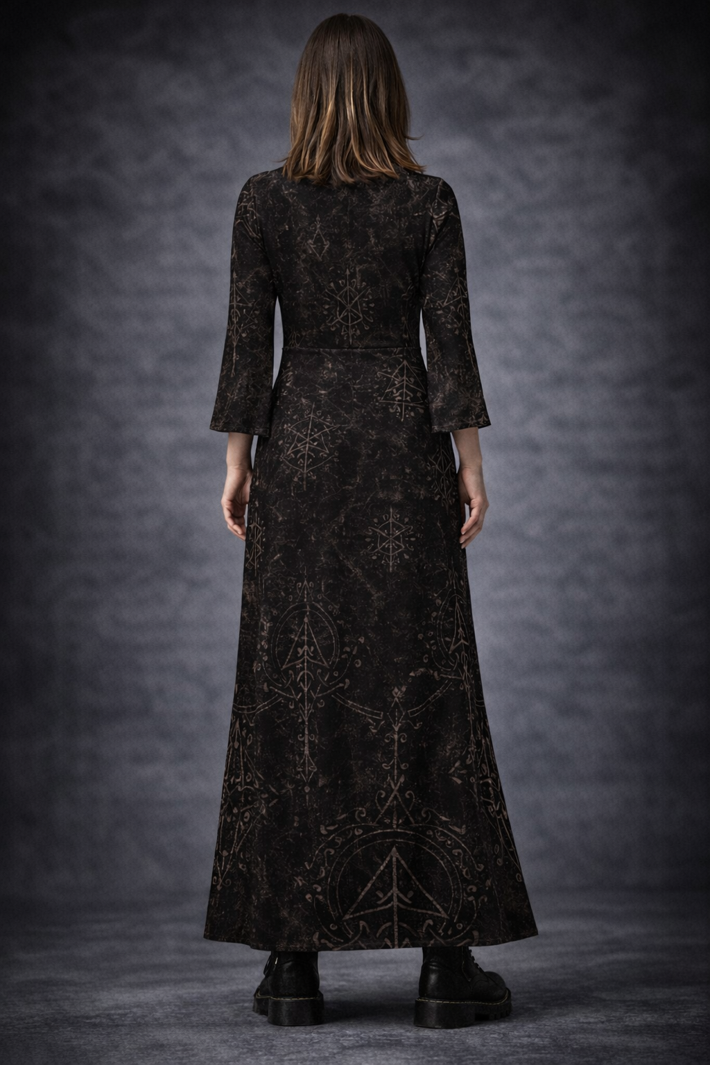 Schwarzes Kleid Viking Gothic Runenkraft